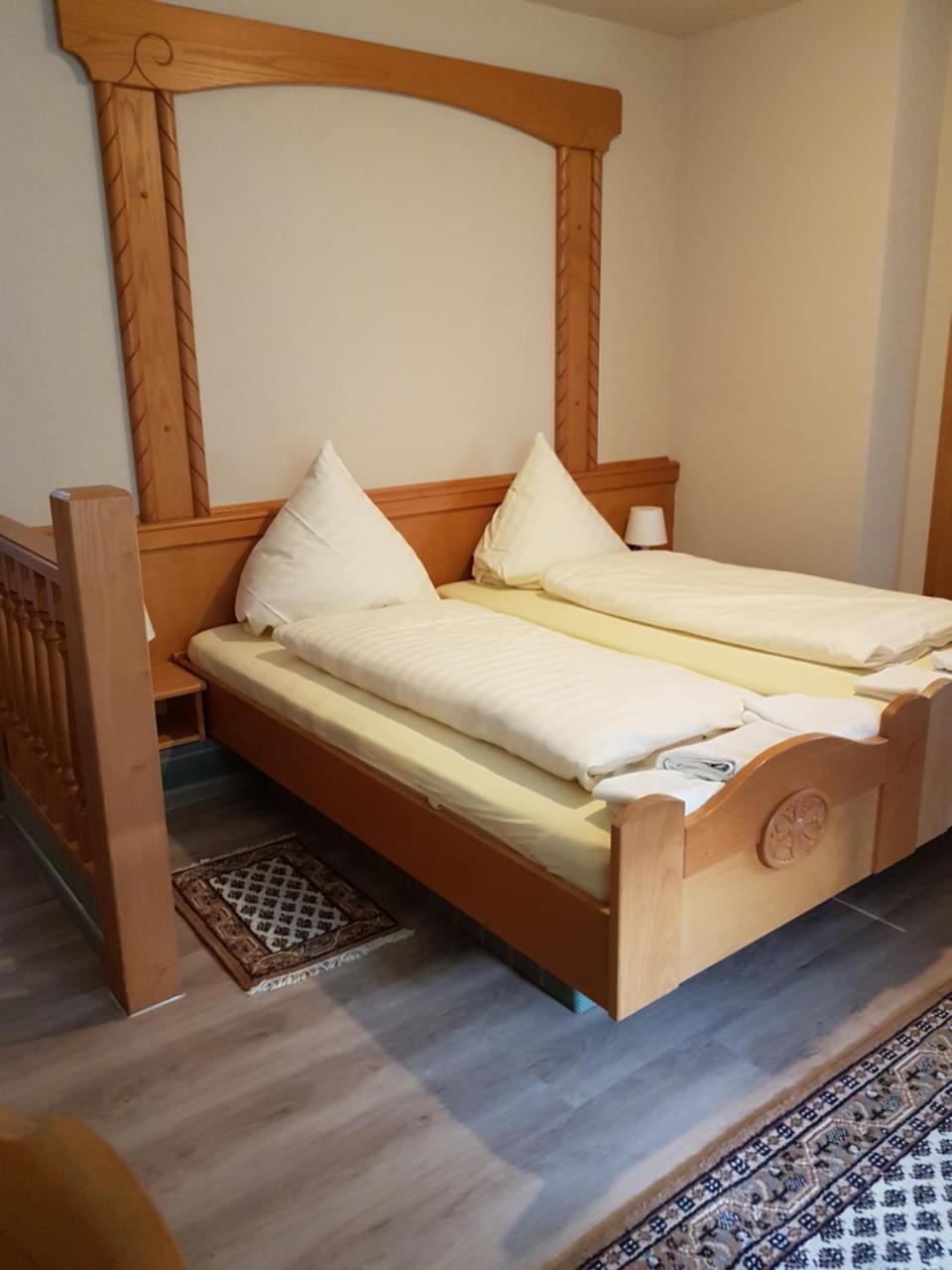 Hotel Restaurant Paelzer-buwe 3*